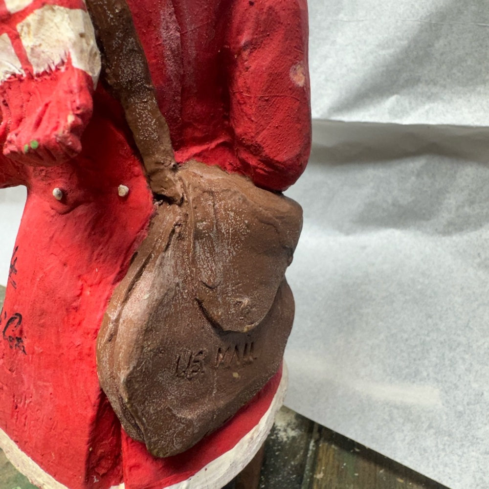 VINTAGE Santa Claus Figurine with Gifts Numbered & Signed Collectable - Picture 15 of 16